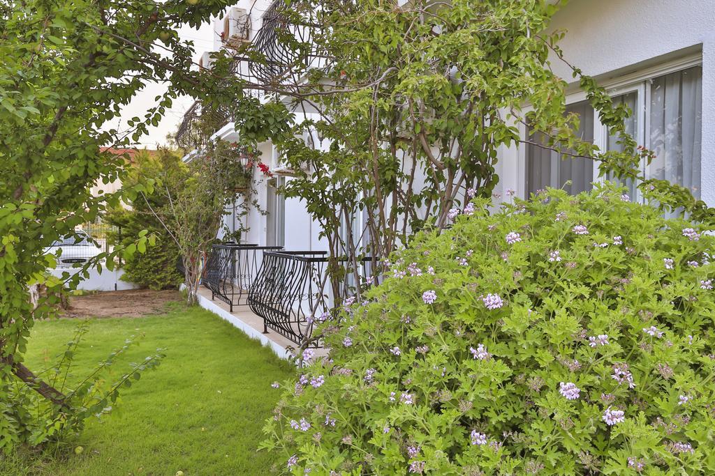 Kiraz Butik Hotel Алакати Екстериор снимка