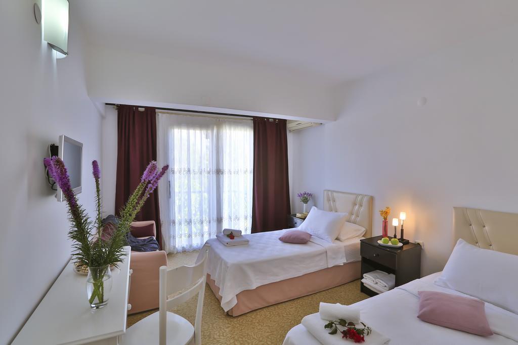 Kiraz Butik Hotel Алакати Екстериор снимка