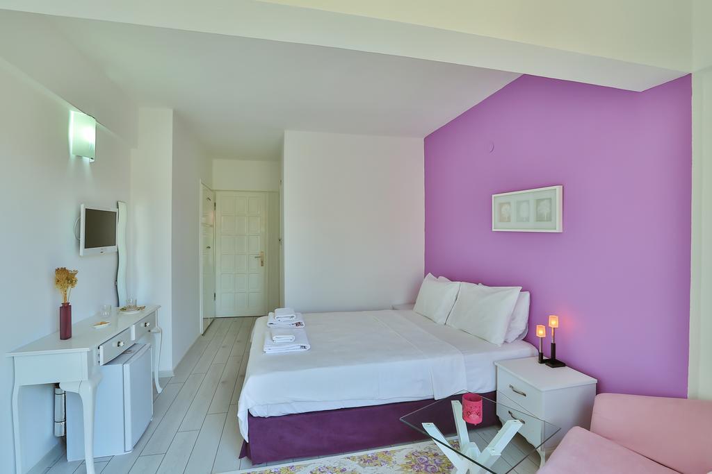 Kiraz Butik Hotel Алакати Екстериор снимка