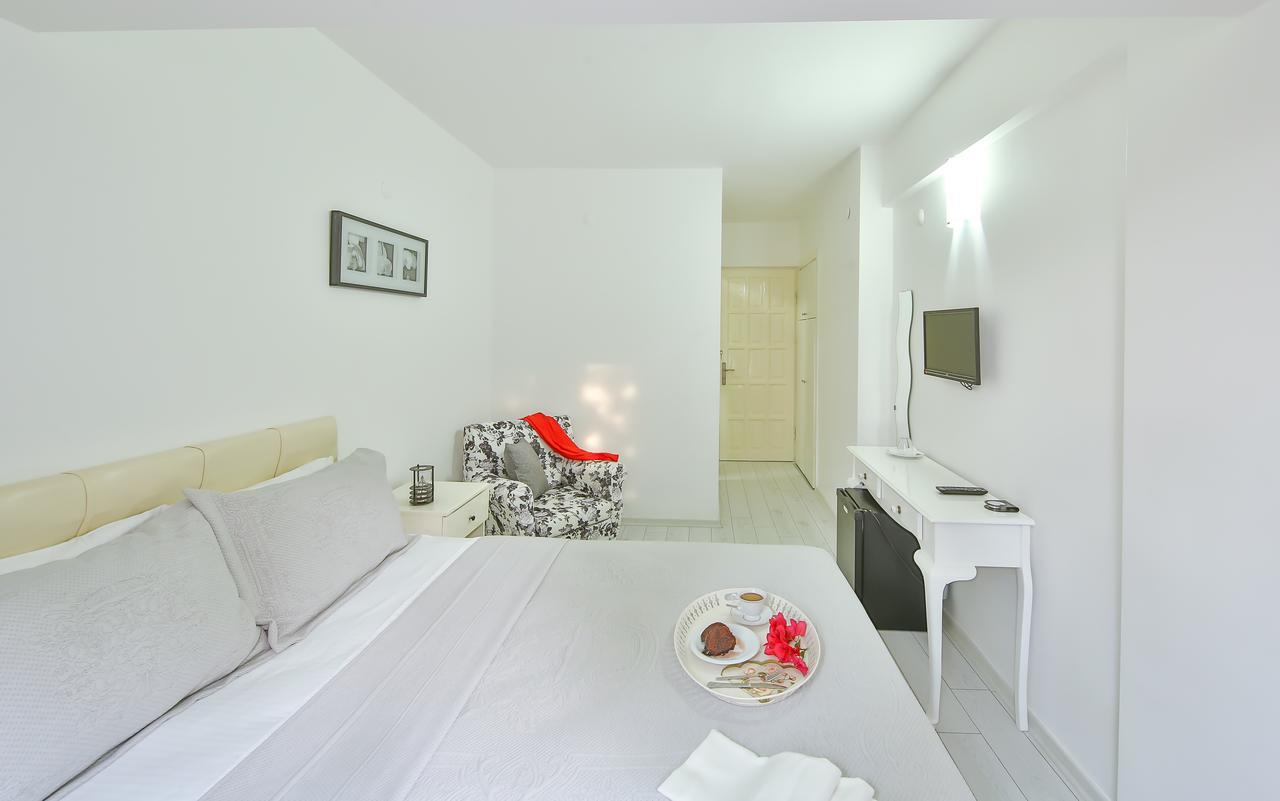 Kiraz Butik Hotel Алакати Екстериор снимка